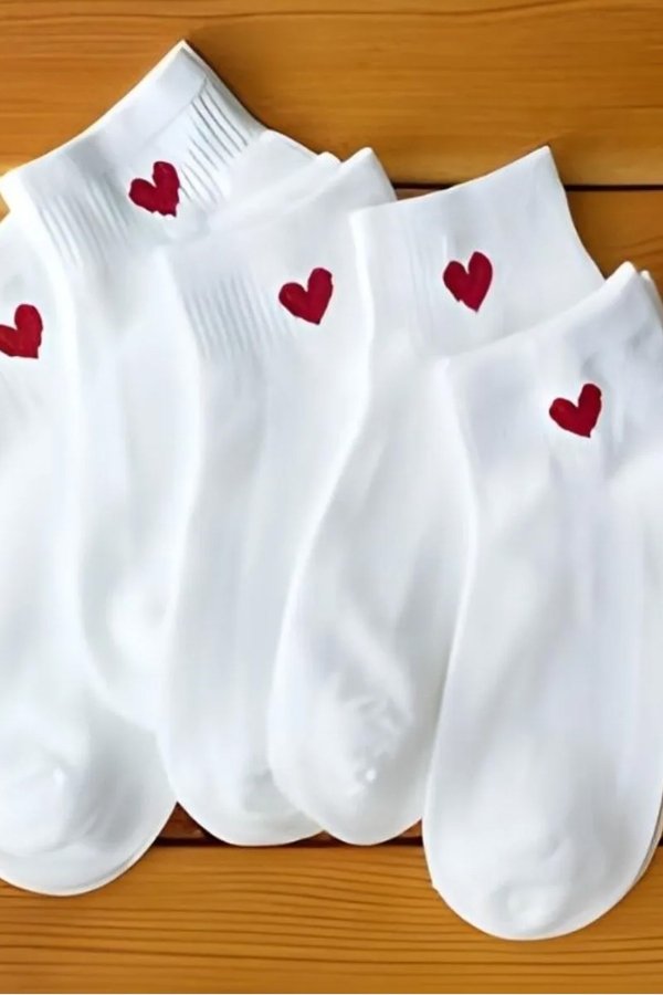 Çekmece - Çekmece 5′li Kadın Desenli Patik Kalp Beyaz